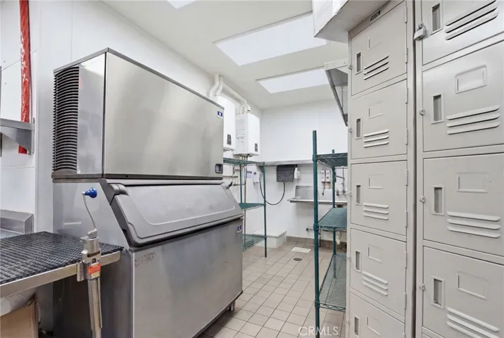 31502 Riverside, Lake Elsinore, California 92530