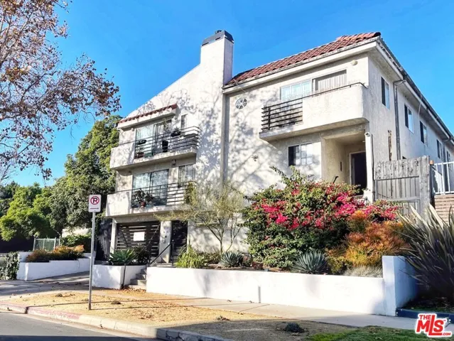 7327 Willoughby Avenue 7, Los Angeles, California 90046