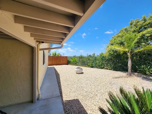 11815 Elkins, San Diego, California 92126