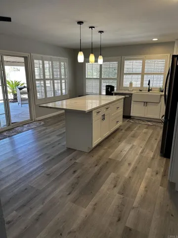 11815 Elkins, San Diego, California 92126