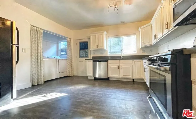 838 N Sycamore Avenue 1, Los Angeles, California 90046