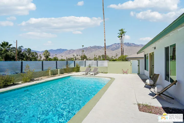 3864 E Calle San Raphael, Palm Springs, California 92264