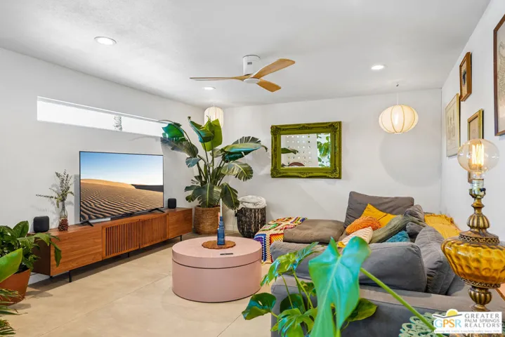 3864 E Calle San Raphael, Palm Springs, California 92264