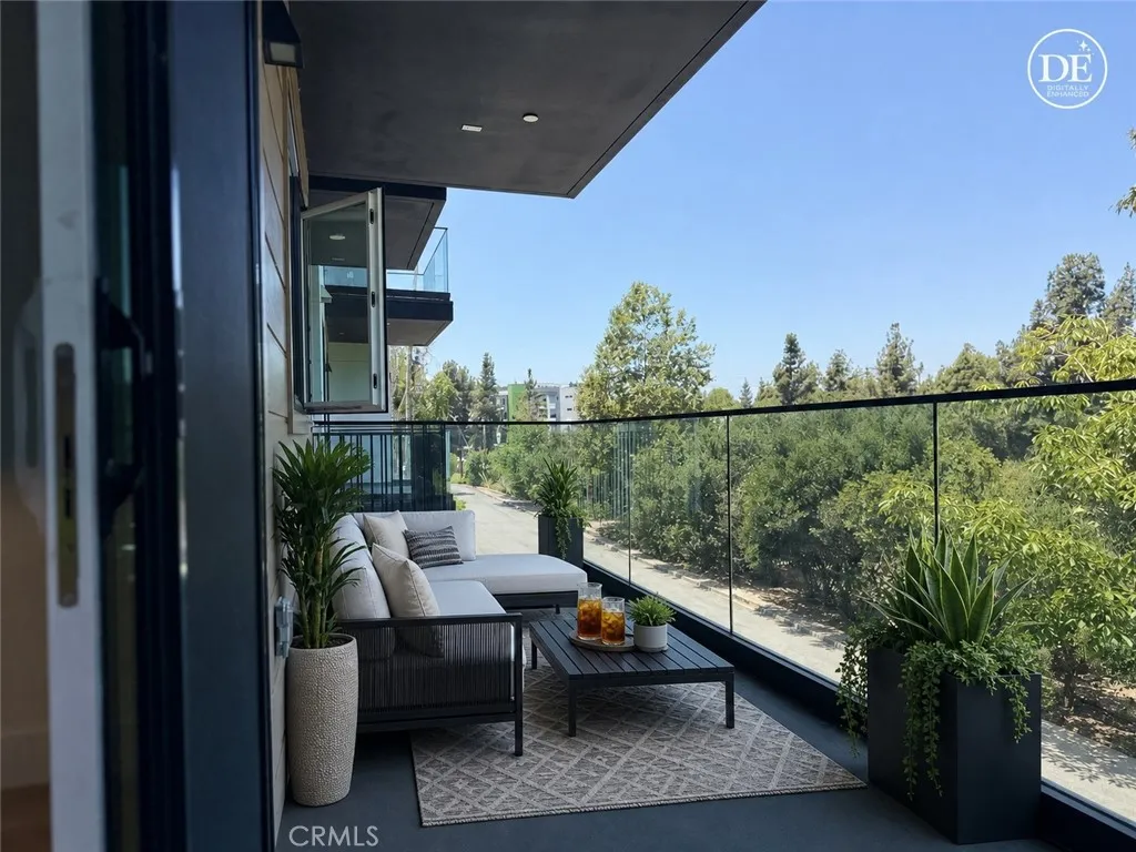 Virtually Staged-Balcony