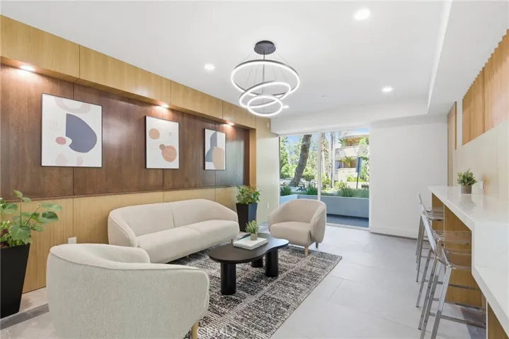 Lounge/Common Work Area