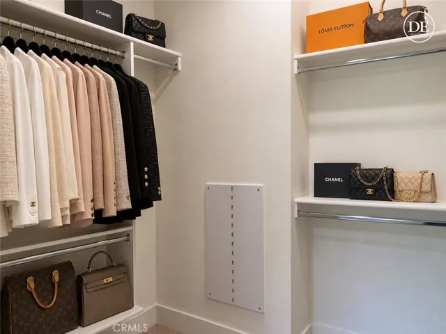 Virtually staged-Walk-in Closet