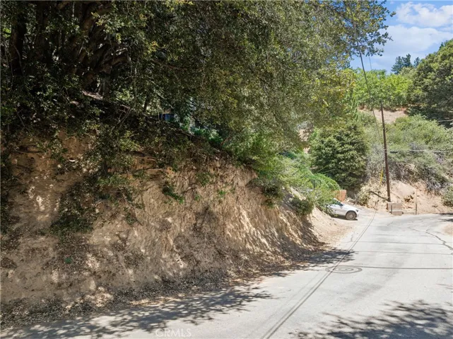 2727 Delle, Crestline, California 92325