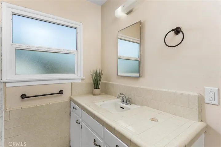 9142 Johnson Court, Jurupa Valley, California 92509