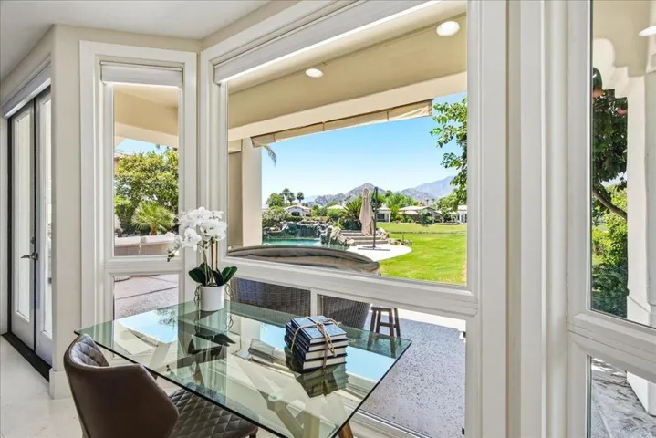 16-78905 Mission Dr W -19