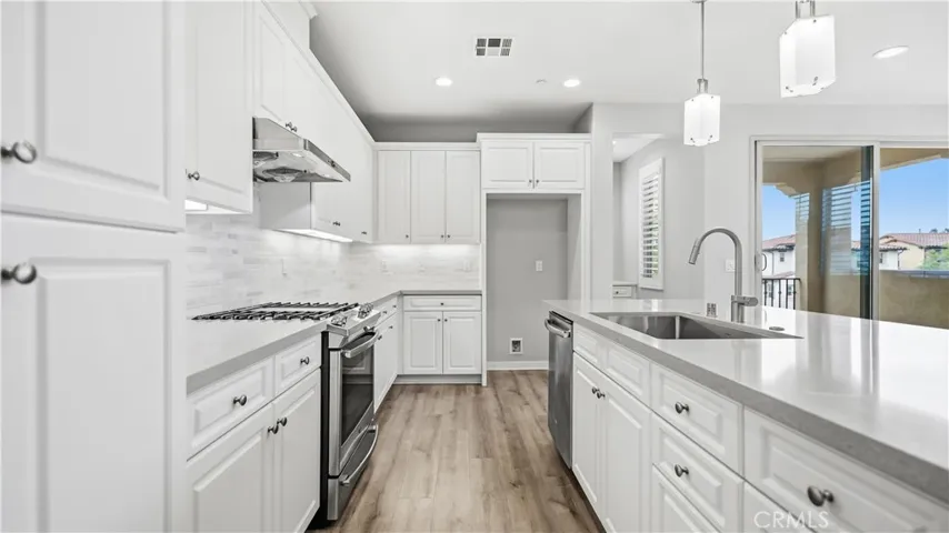 20982 Cornerstone Dr, Walnut, California 91789
