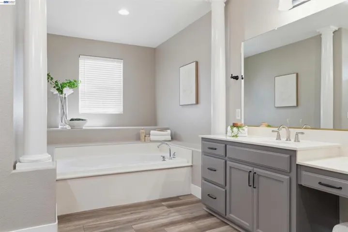 Primary tub