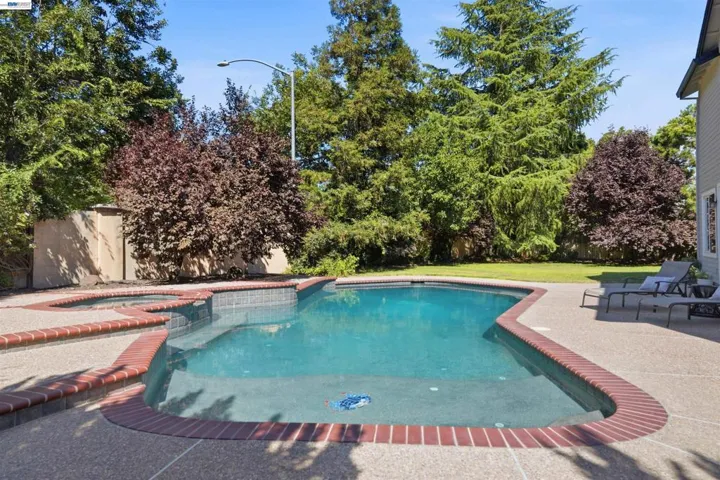 1381 Citadelle St, Tracy, California 95304