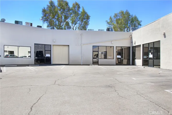 5210 Lewis, Agoura Hills, California 91301