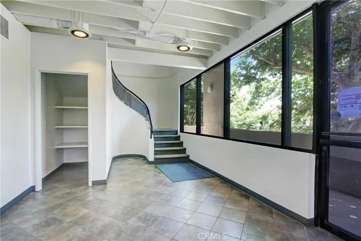 5210 Lewis, Agoura Hills, California 91301