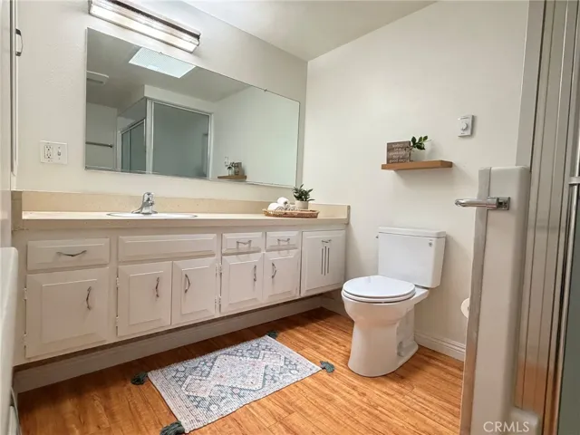 1470 Northwood Road M10-243d, Seal Beach, California 90740