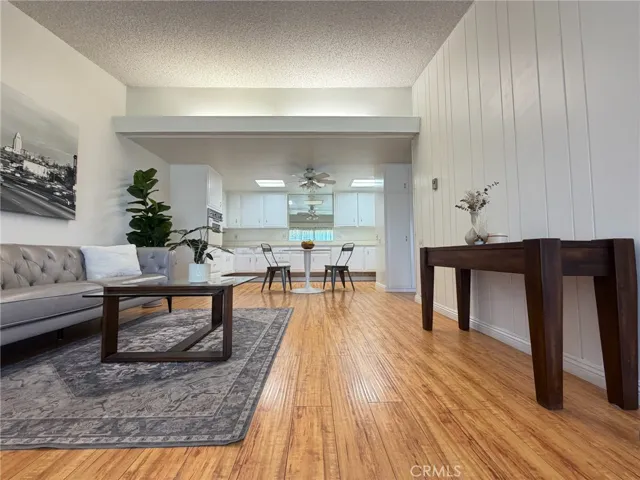 1470 Northwood Road M10-243d, Seal Beach, California 90740