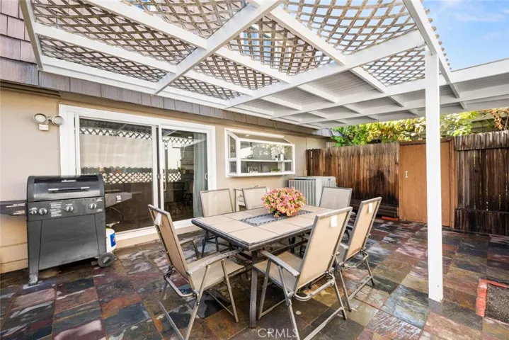 4163 Larwin, Cypress, California 90630