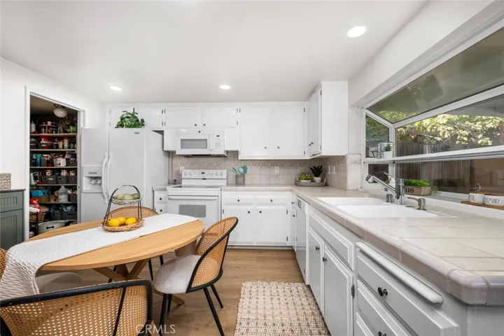 4163 Larwin, Cypress, California 90630