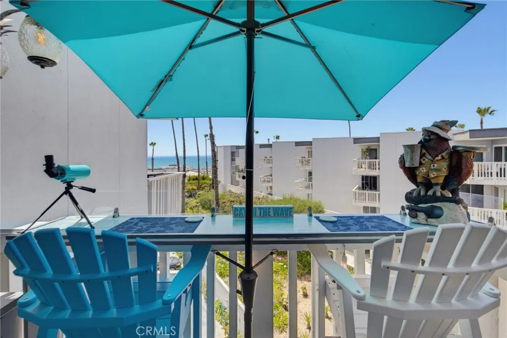 620 The Village 302, Redondo Beach, California 90277 — photo 4