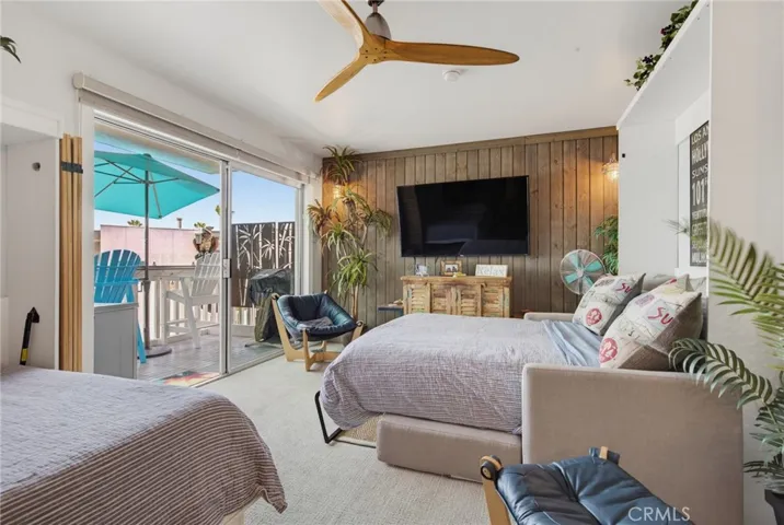 620 The Village 302, Redondo Beach, California 90277