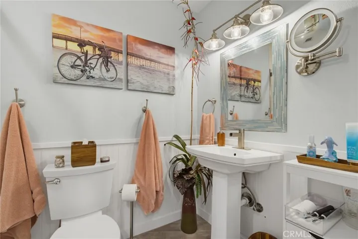 620 The Village 302, Redondo Beach, California 90277