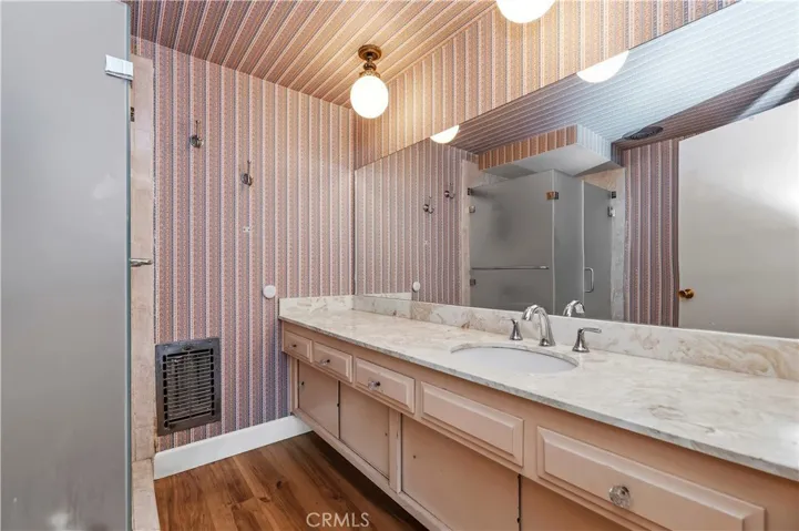 3500 W Manchester, Inglewood, California 90305
