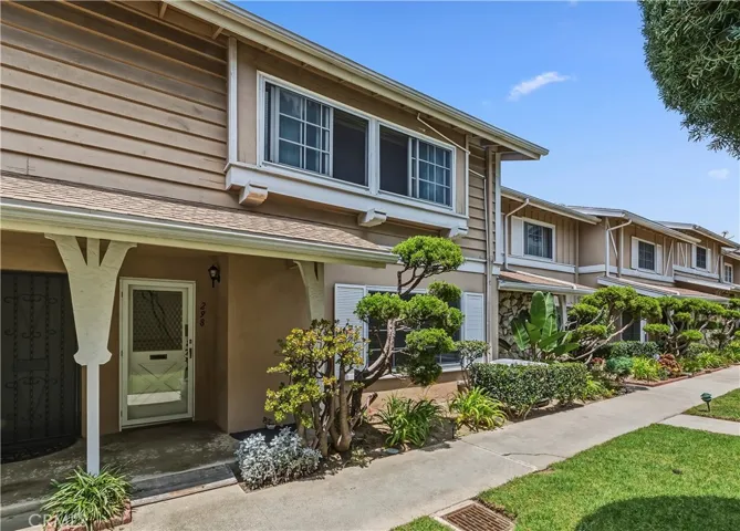 3500 W Manchester, Inglewood, California 90305