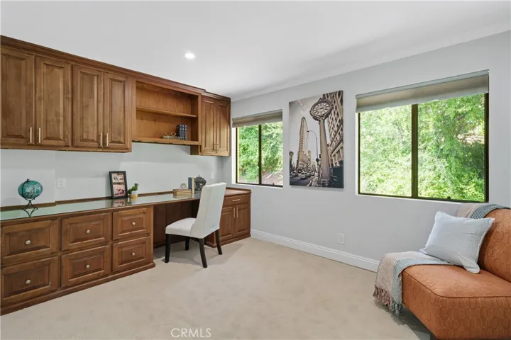 5th Bedroom/Office