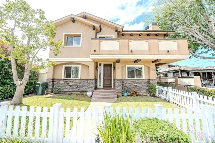 2702 Gates Avenue A, Redondo Beach, California 90278