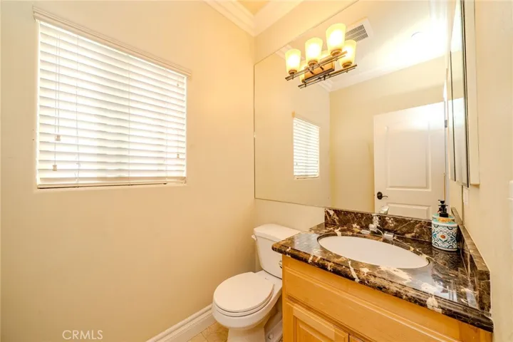 2702 Gates Avenue A, Redondo Beach, California 90278