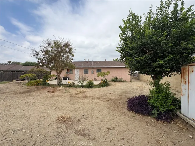 9909 Niagara Ave, Fontana, California 92355