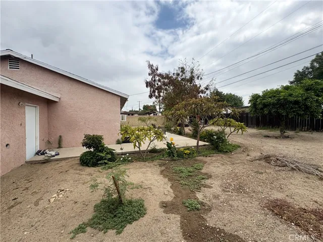 9909 Niagara Ave, Fontana, California 92355