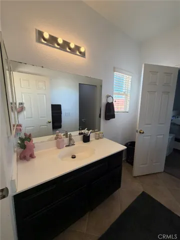 Jack & Jill Bathroom