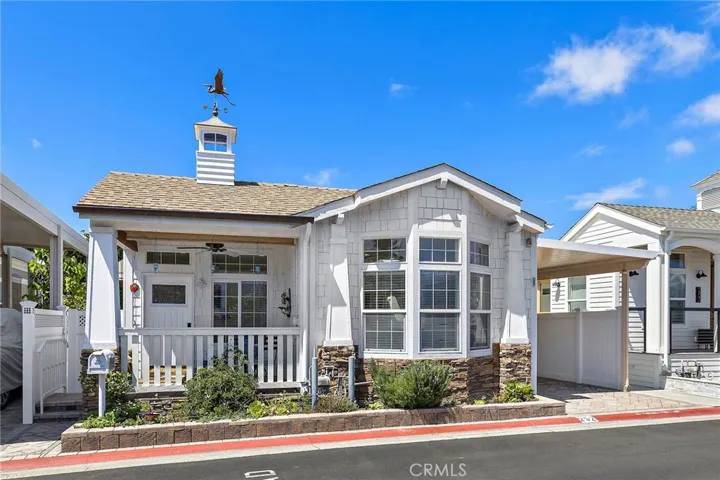 252 Mayflower, Newport Beach, California 92660