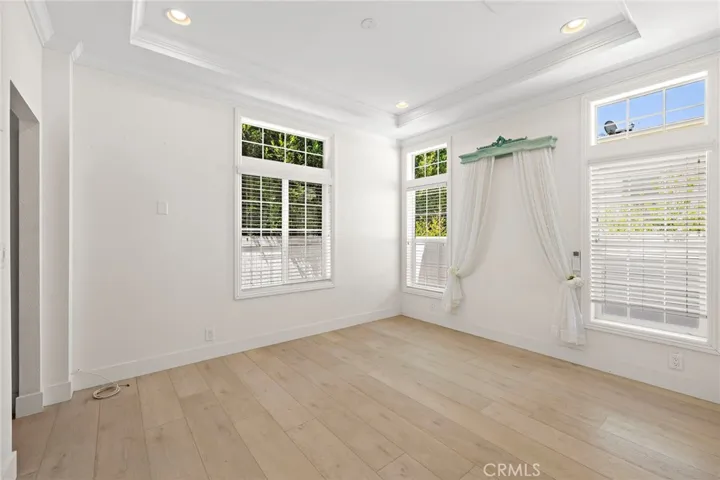 252 Mayflower, Newport Beach, California 92660