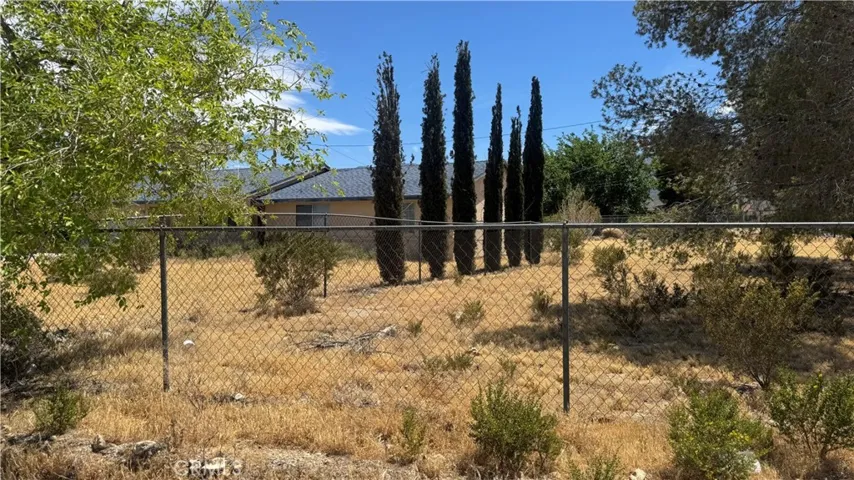31195 Stanley Street, Lucerne Valley, California 92356