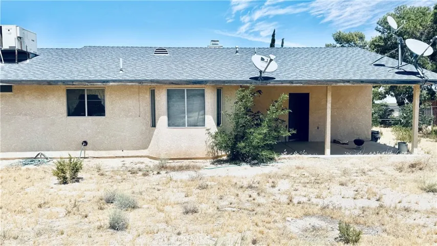 31195 Stanley Street, Lucerne Valley, California 92356