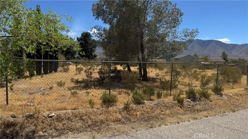31195 Stanley Street, Lucerne Valley, California 92356