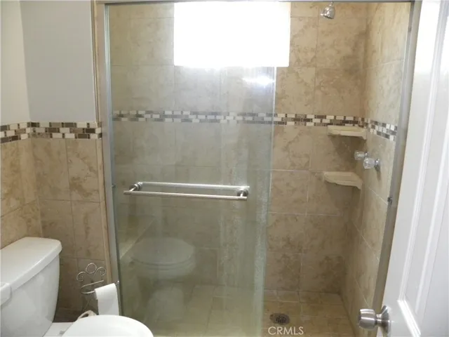 4611 Leonis, Commerce, California 90040
