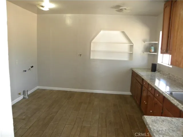 4611 Leonis, Commerce, California 90040