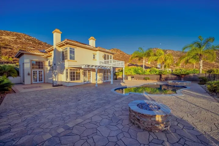 1648 Corte De Las Piedras, El Cajon, California 92019