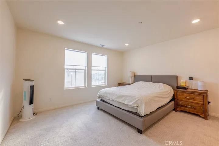 4058 E Coronado Privado, Ontario, California 91761