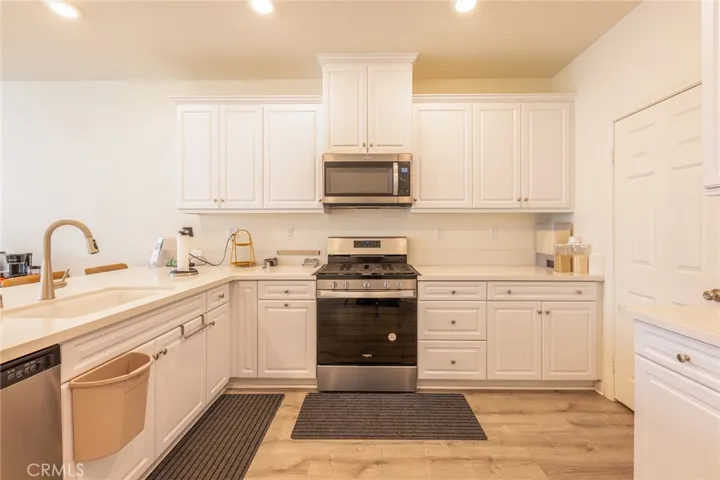 4058 E Coronado Privado, Ontario, California 91761