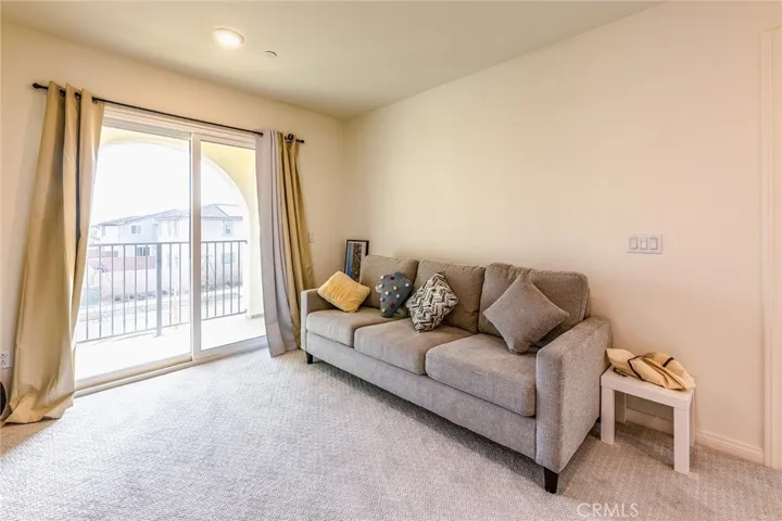 4058 E Coronado Privado, Ontario, California 91761