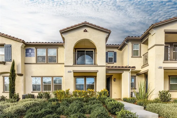4058 E Coronado Privado, Ontario, California 91761