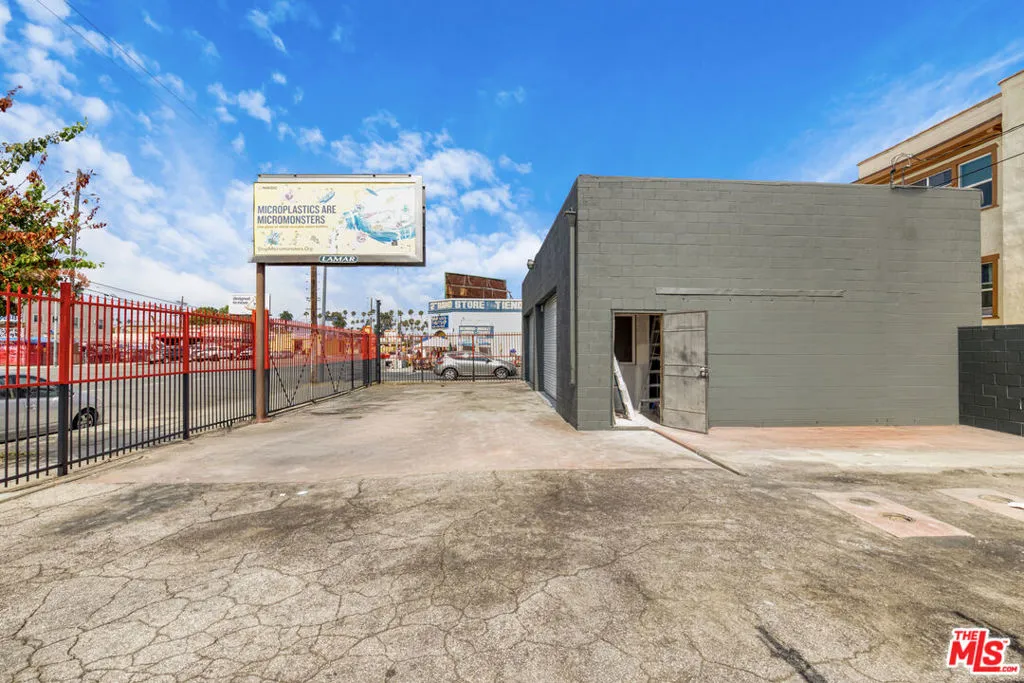 3429 Venice Boulevard, Los Angeles, California 90019 — photo 4