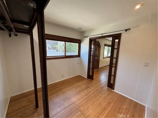 2022 Dawson Avenue, Signal Hill, California 90755