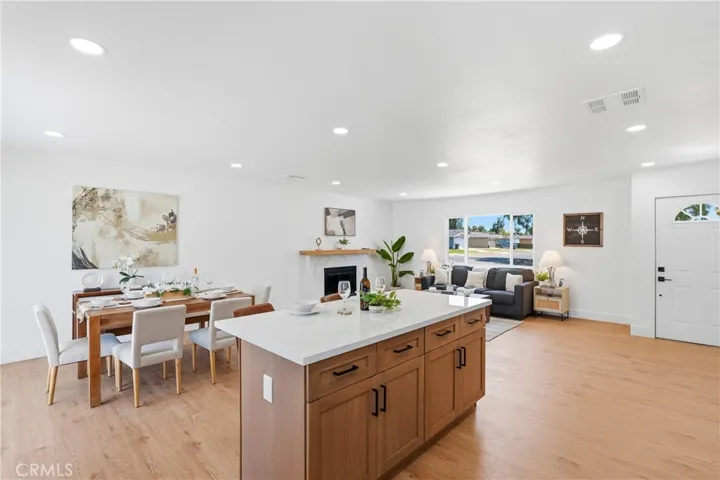 735 W Heber, Glendora, California 91741