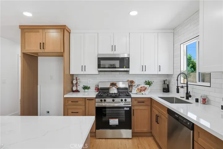 735 W Heber, Glendora, California 91741