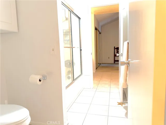 Main bath area.